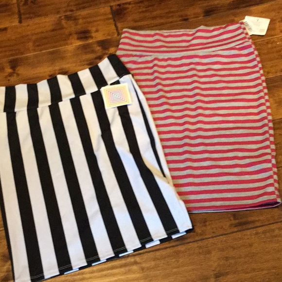 LuLaRoe Dresses & Skirts - LuLaRoe bundle of 2 skirts Cassie Easter
